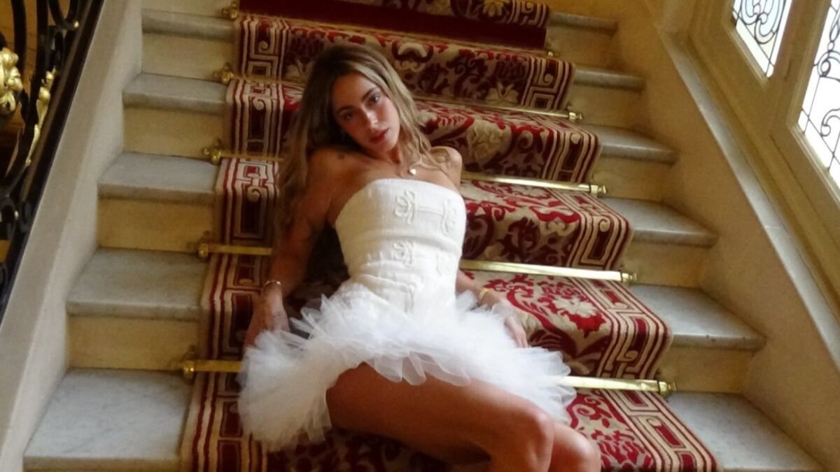 Tini Stoessel travels to Paris for wedding dress fitting