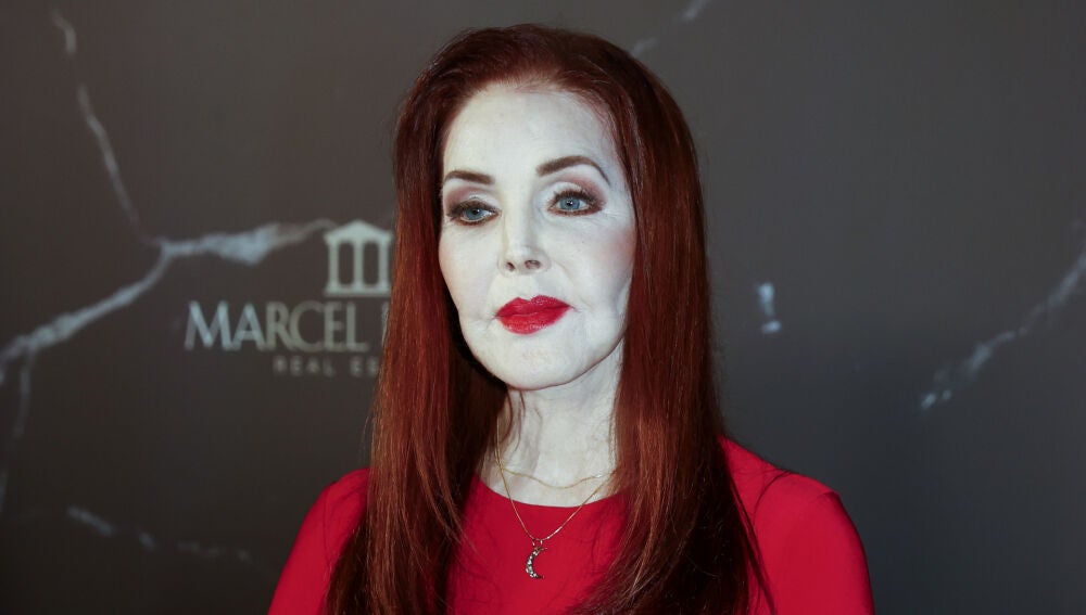 Priscilla Presley