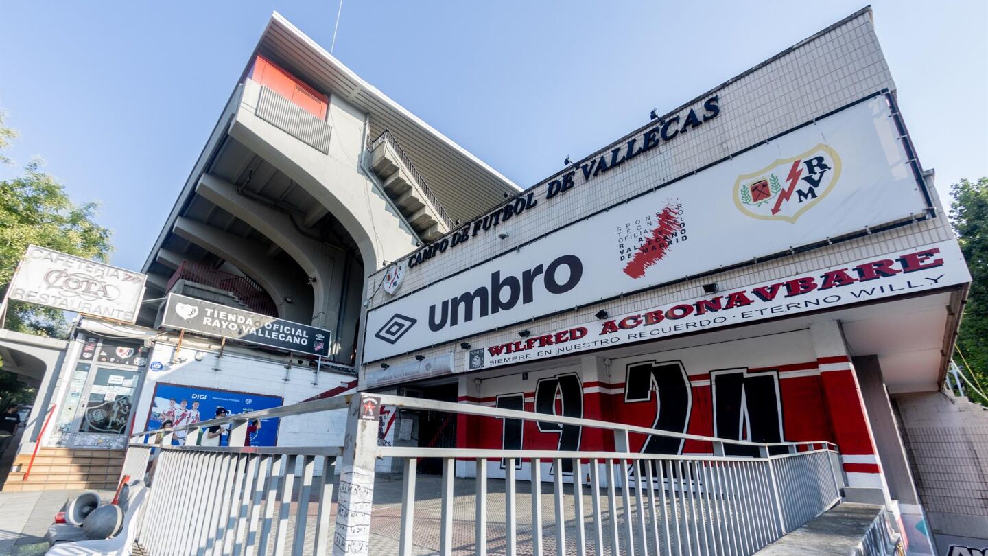 Fútbol.- El Rayo Vallecano asegura que LaLiga no atendió su petición de aplazamiento del partido ante el Alavés