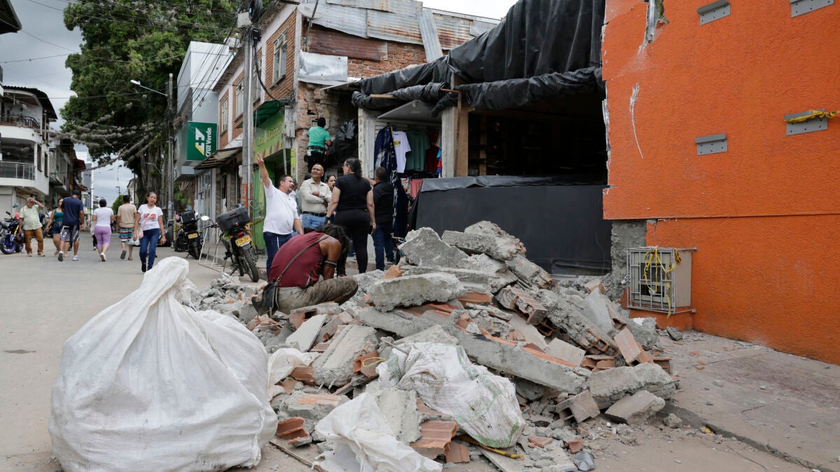 Epidemiologists Warn of Health Risks After Earthquakes