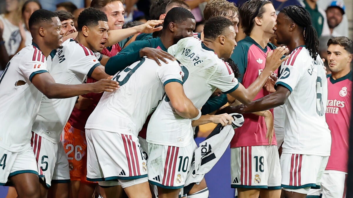Kylian Mbappé Hat-Trick Leads Real Madrid Past Real Sociedad