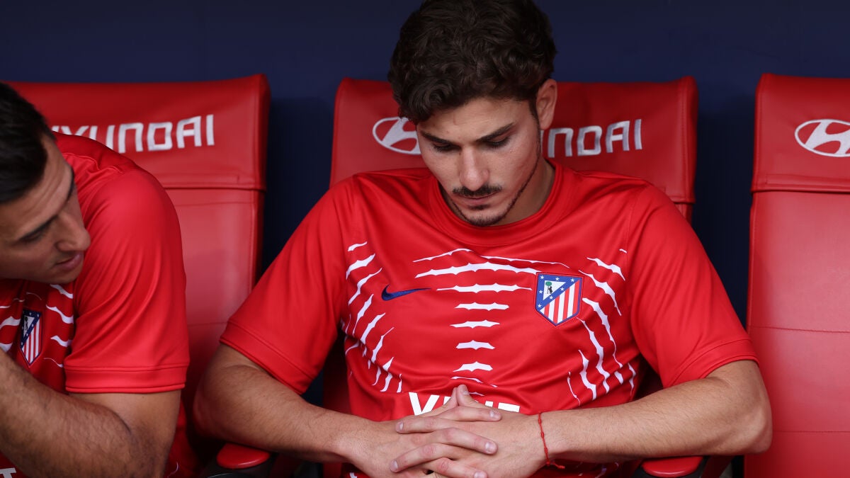 Julián Álvarez Booed by Atlético Fans at Metropolitano