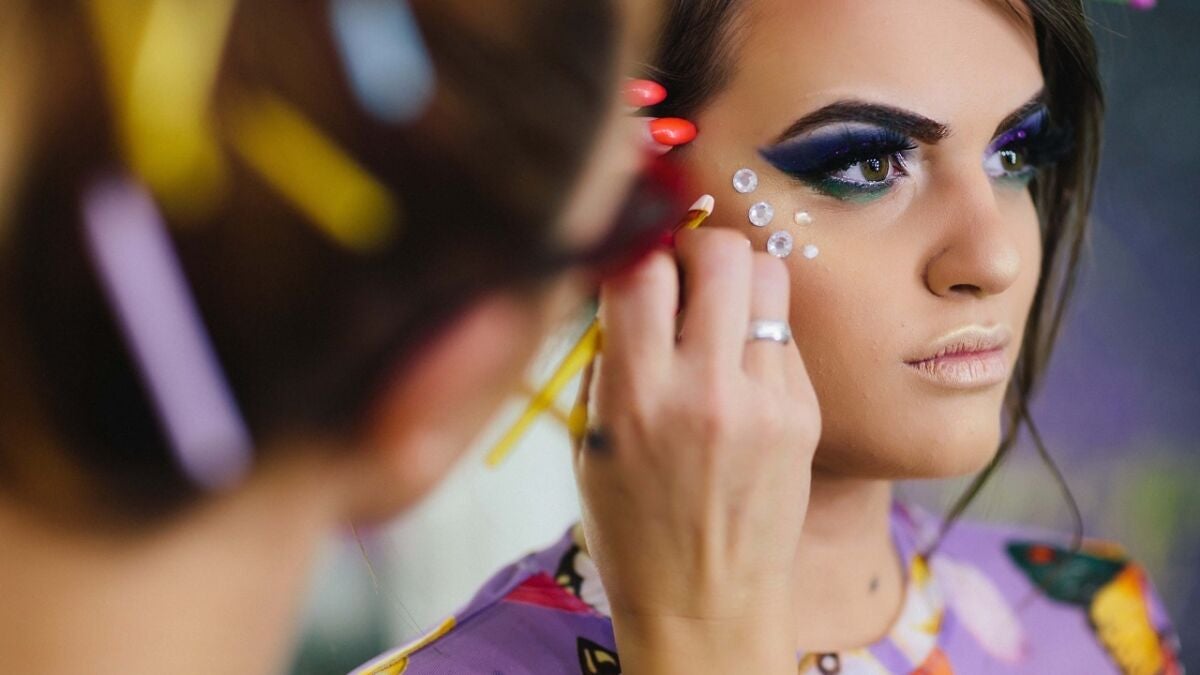 Eyemaxxing: The Makeup Trend Boosting Eye Color