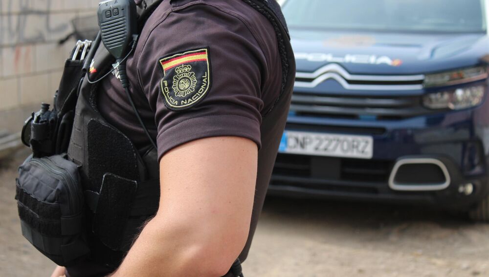 Agente de la Polic&iacute;a Nacional