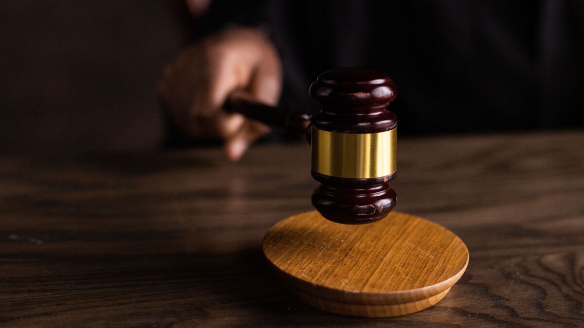 Barcelona court backs cashier in disability pay dispute