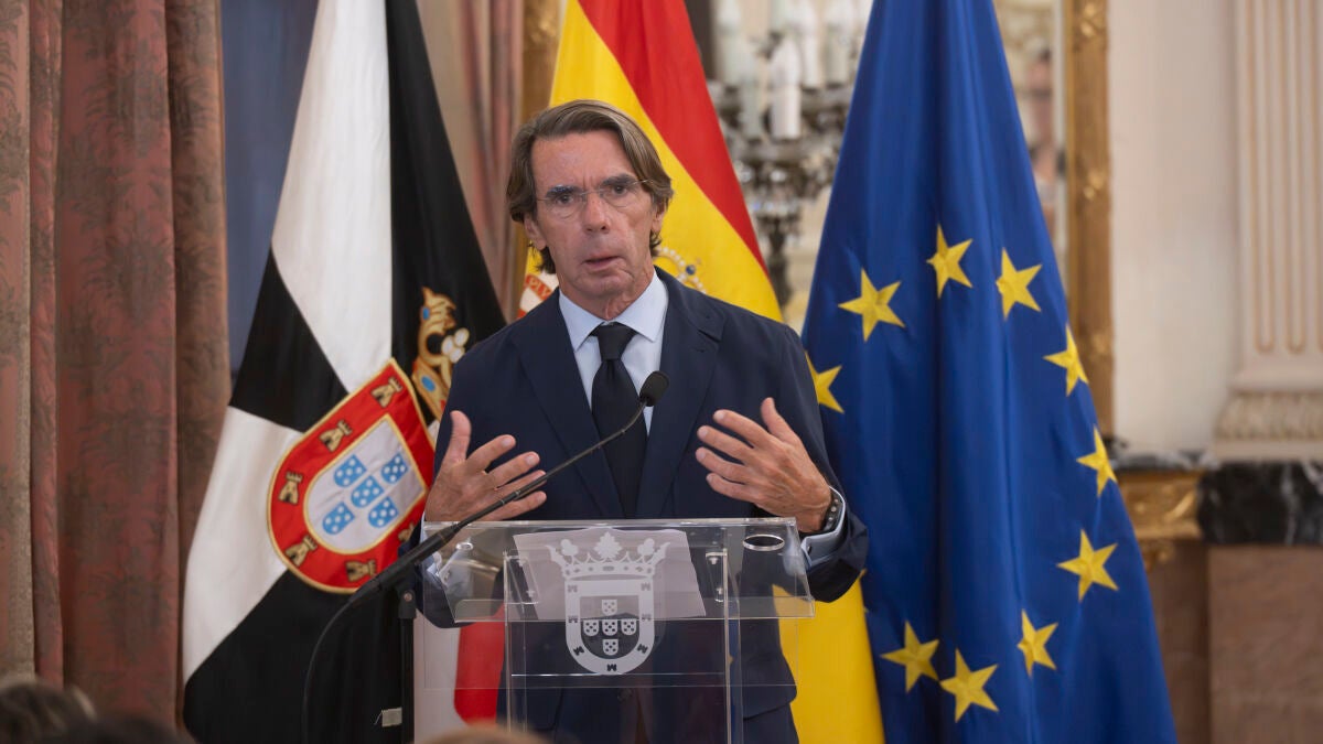 Jose Maria Aznar Urges PP to Form Majority With Vox