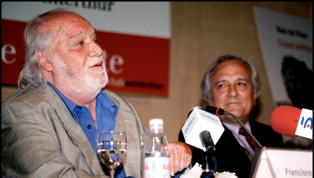 Paco Rabal y el periodista Raúl del Pozo