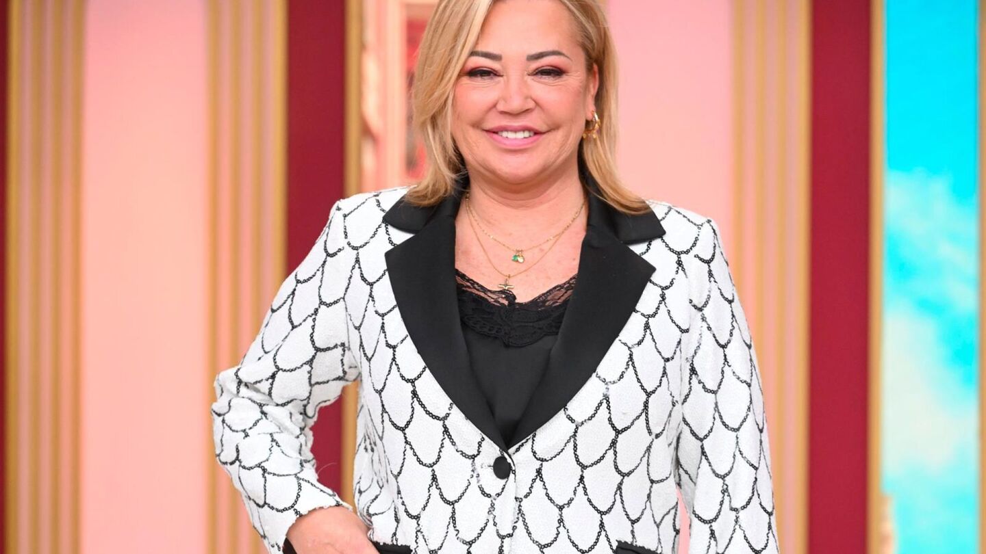 Belén Esteban se refugia en Tenerife y presume de vacaciones ajena a las polémicas