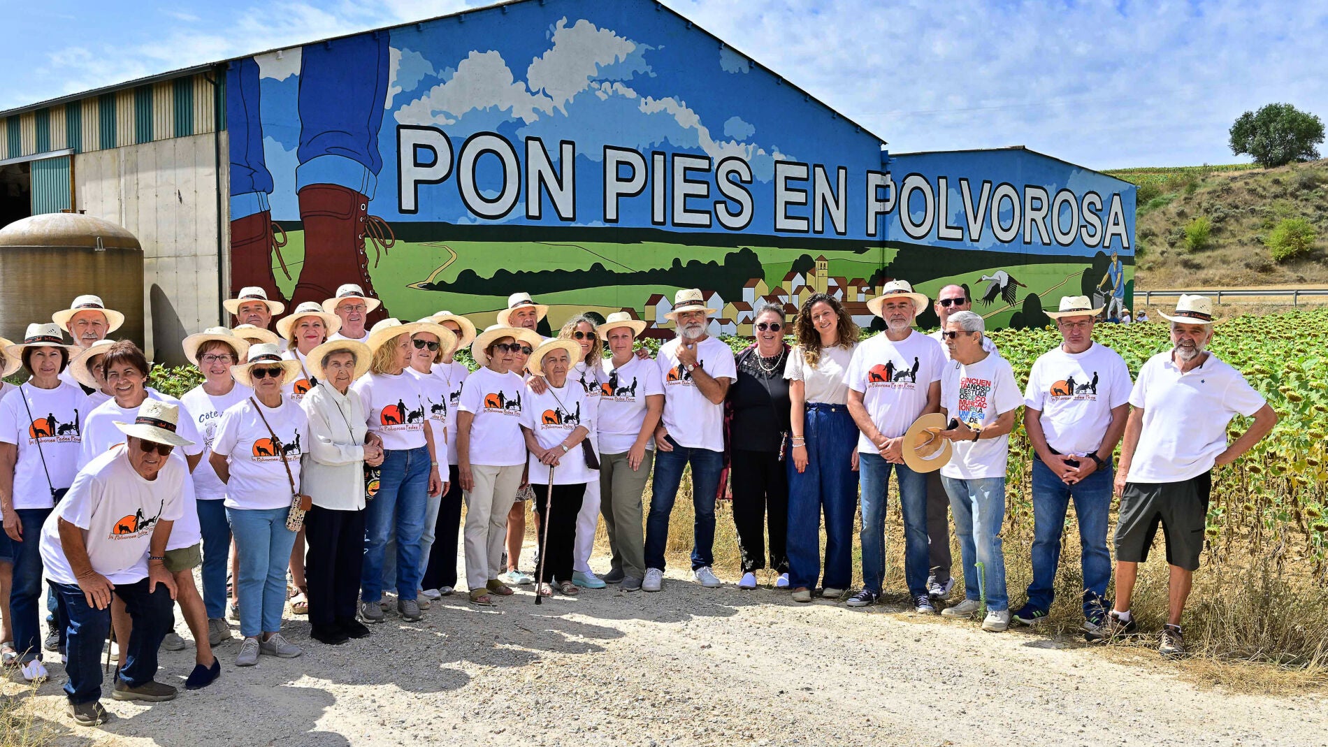 Polvorosa de Valdavia (Palencia) convierte el trabajo vecinal en arte para reivindicar el valor de los pueblos pequeños