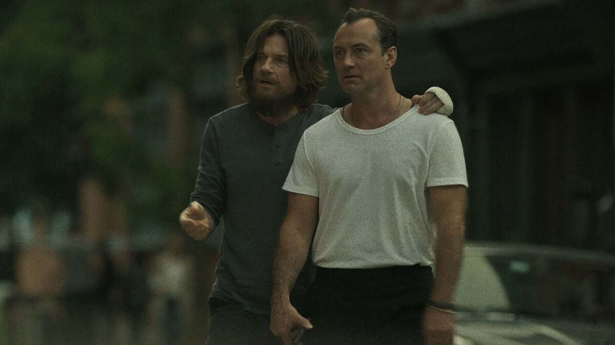 Black Rabbit on Netflix stars Jude Law and Jason Bateman