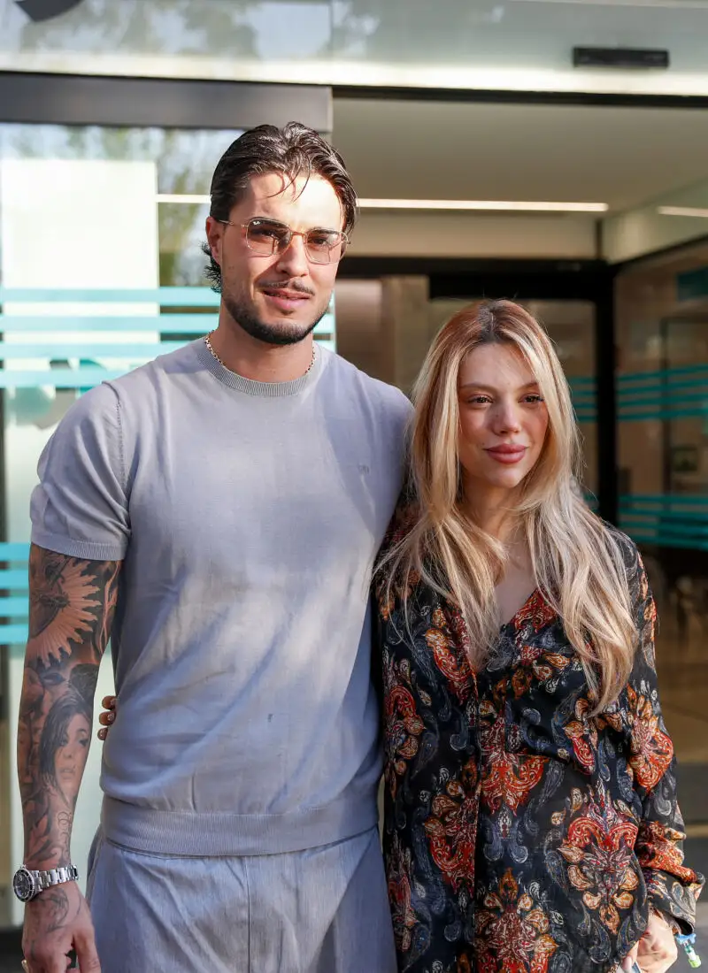 El look de Alejandra Rubio al salir del hospital.
