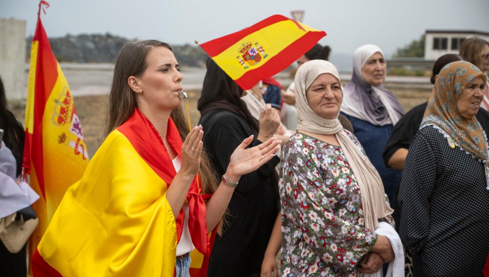 Crisis migratoria en Ceuta, en directo: última hora de las manifestaciones por el Día de Ceuta