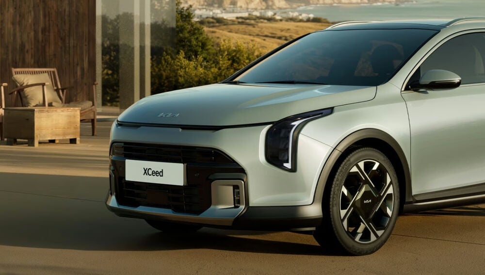 El Kia XCeed se pone al d&iacute;a sin perder su car&aacute;cter