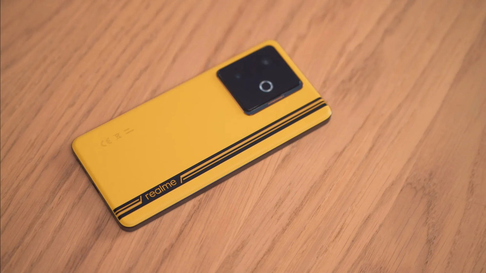 El realme GT 7T: Potencia de gama alta a precio de ganga en AliExpress