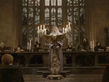 El único actor de las películas de 'Harry Potter' que regresará oficialmente para la serie muestra el rediseño de su personaje