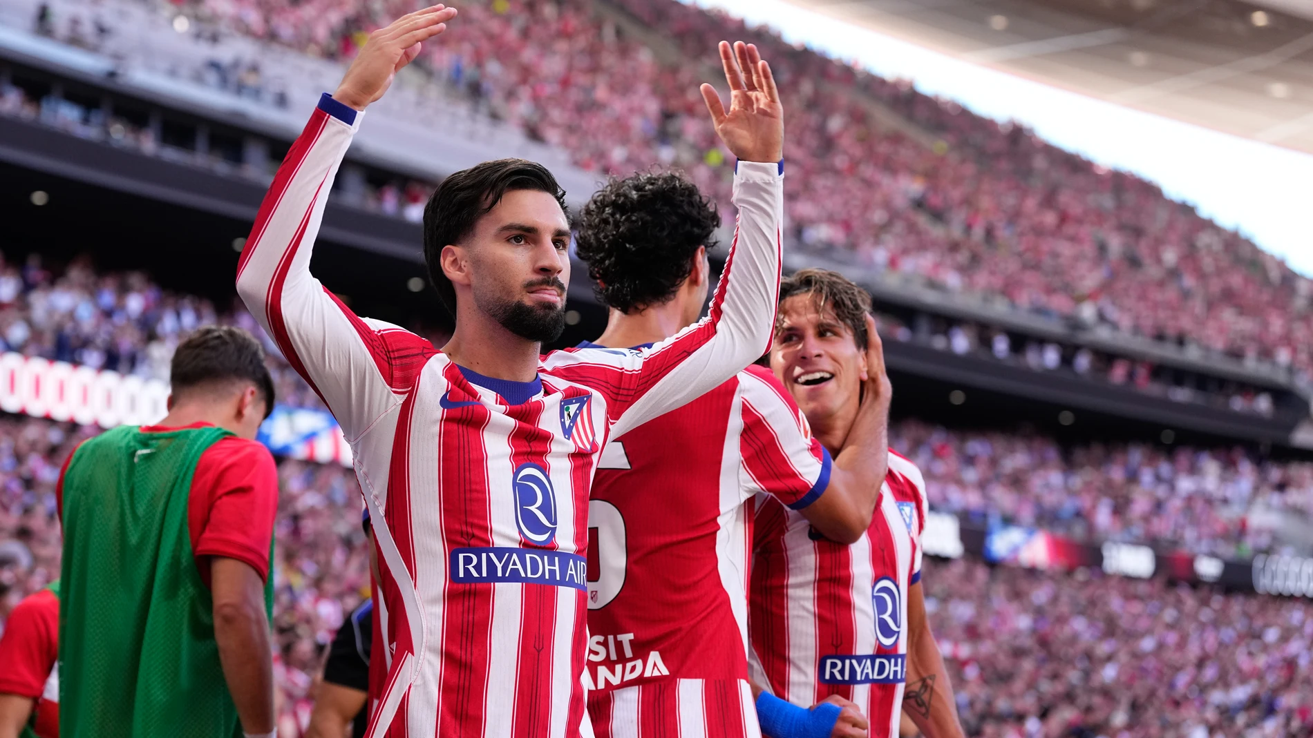 El equipo que se plantea ofrecer 80 millones al Atlético de Madrid por Álex Baena