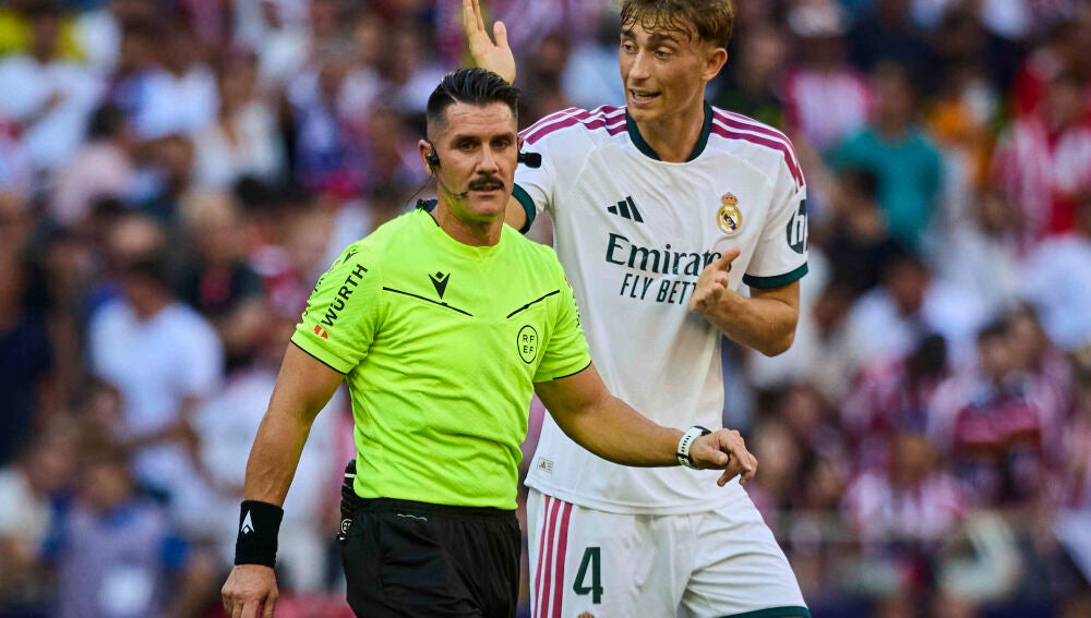 Huijsen y Ortiz Arias, en el derbi del Metropolitano