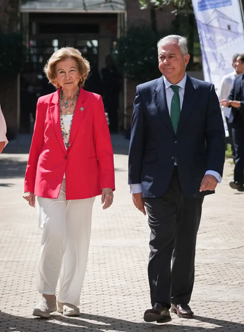La Reina Doña Sofía preside en Sevilla la inauguración del Congreso Internacional de Enfermedades Neurodegenerativas