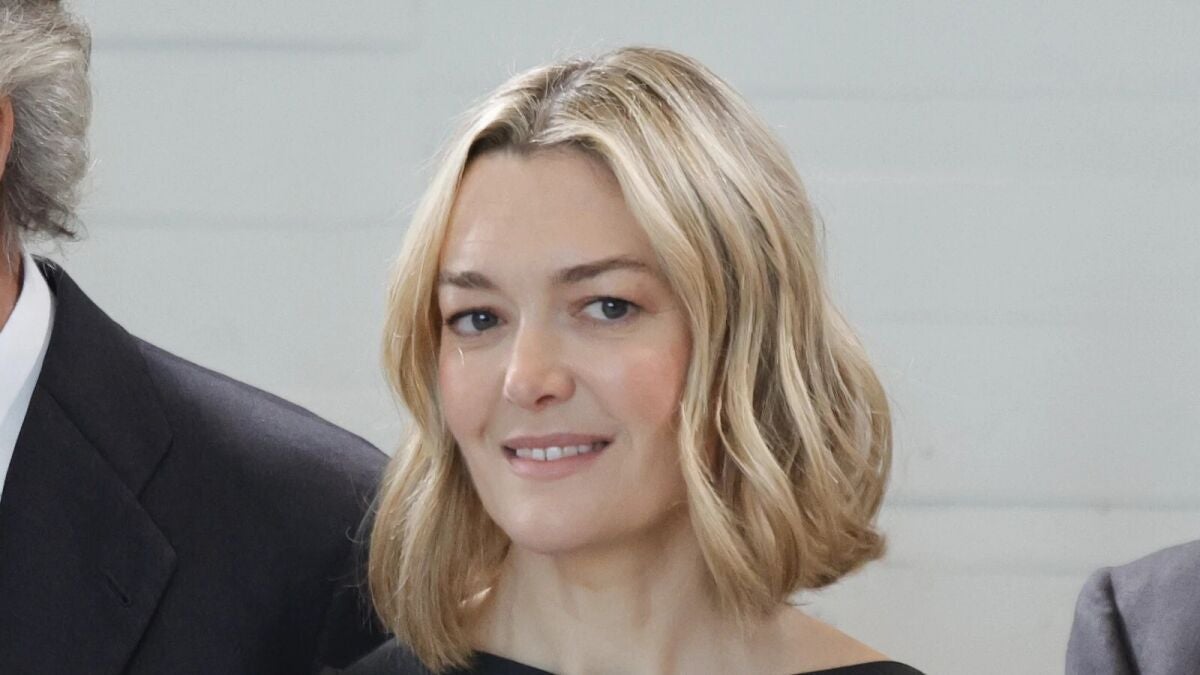 Marta Ortega Debuts New €30 Zara Cargo Skirt in Milan