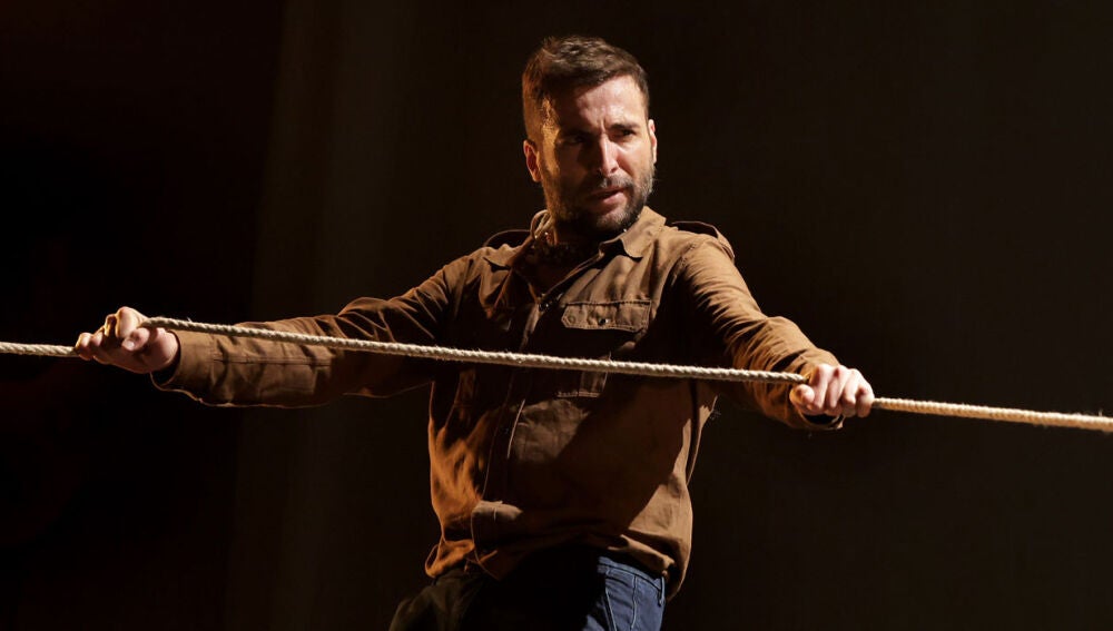 Marco Flores en "Tierra Virgen"