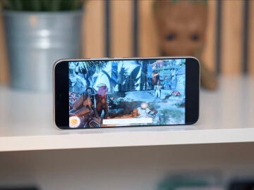 Este móvil REDMI con batería de 9.210 mAh y pantalla de 6,83 pulgadas tiene doble descuento en AliExpress y un precio que lo hace muy tentador