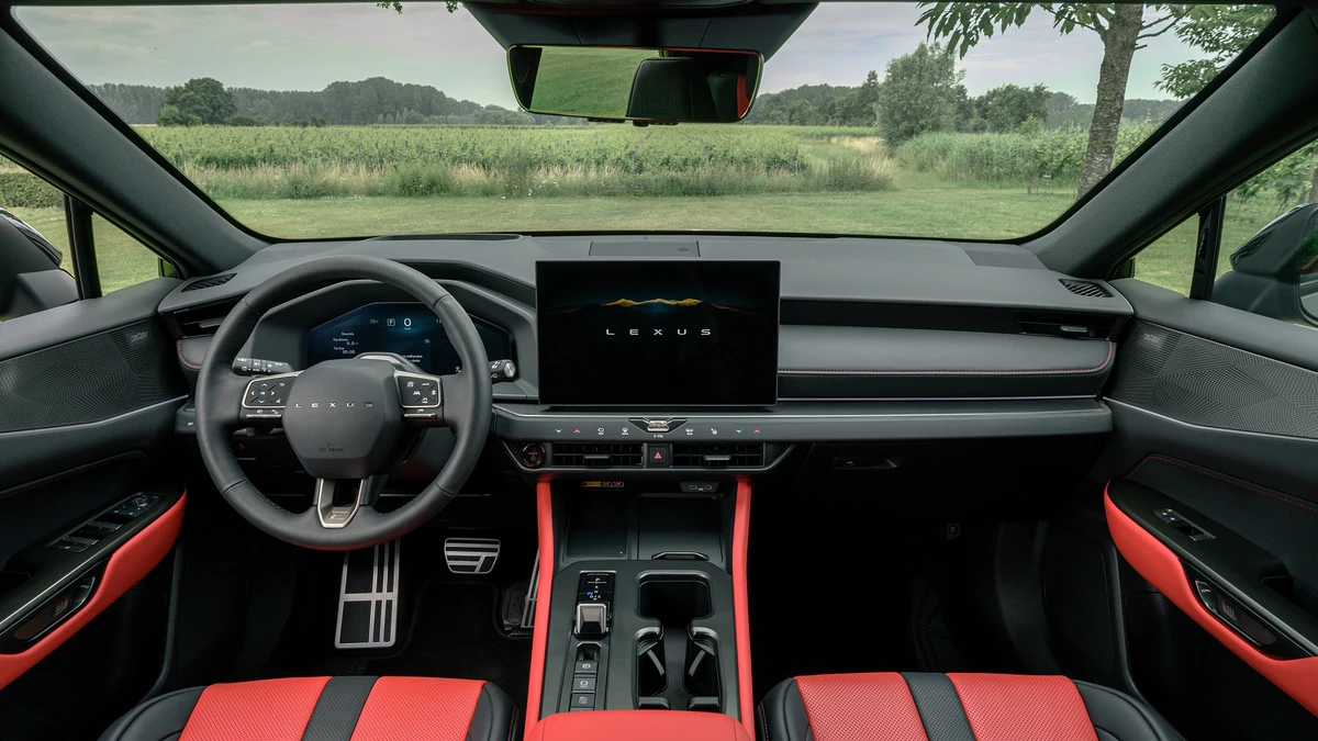 Lexus NX