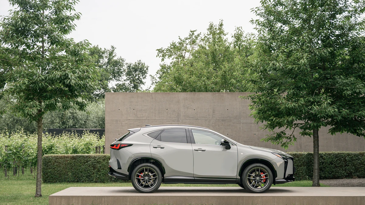 Lexus NX