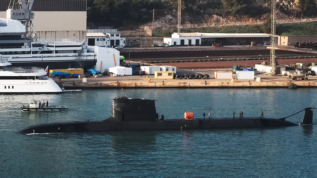 submarino-s-80-armada-espanola-frente-cartagena