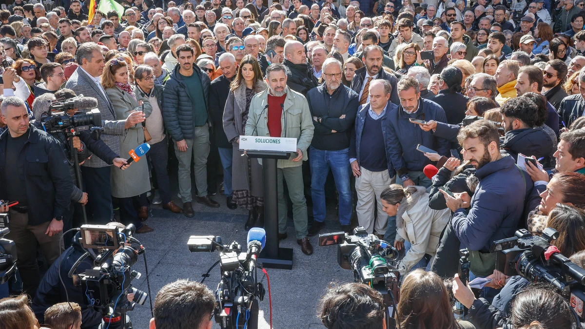 Abascal participa en un acto de precampaña en Burgos