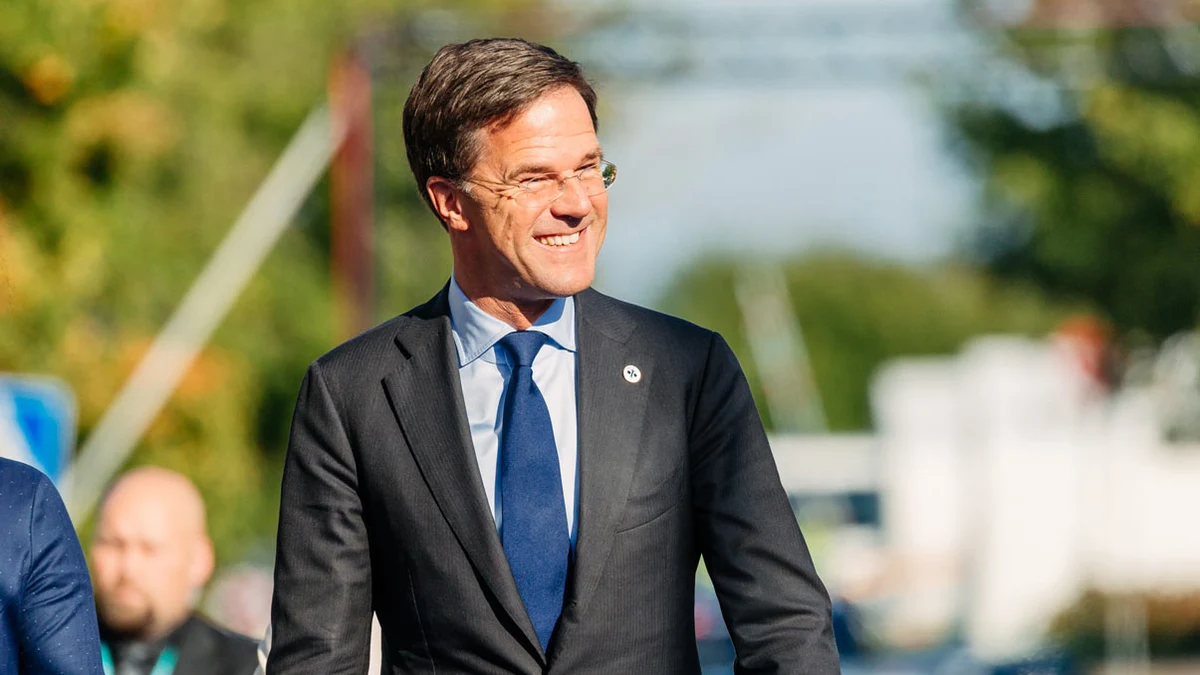 Mark Rutte, actual secretario general de la OTAN, exigió «millones de proyectiles de artillería» y eso nos lleva devuelta a la Primera Guerra Mundial