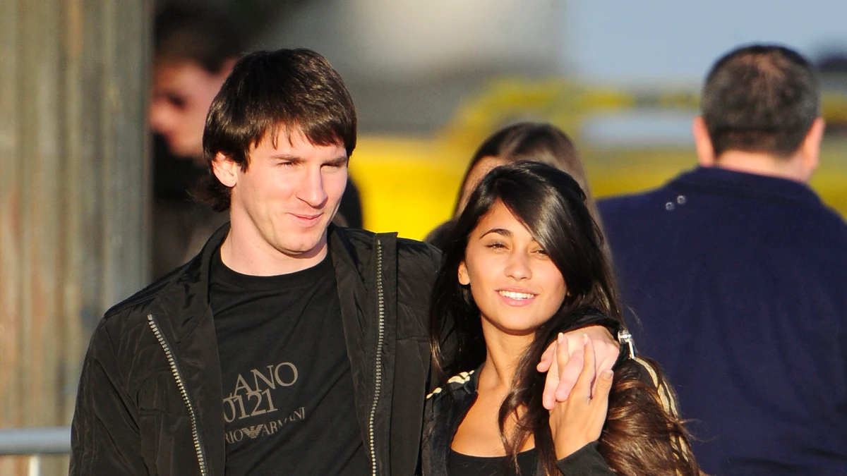 Messi y Antonela en 2009
