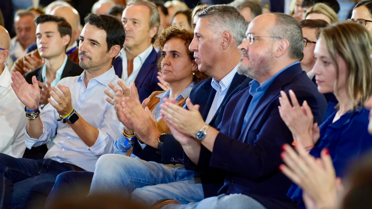 Vivienda y seguridad: PP y Vox calientan motores en Cataluña de cara a las elecciones