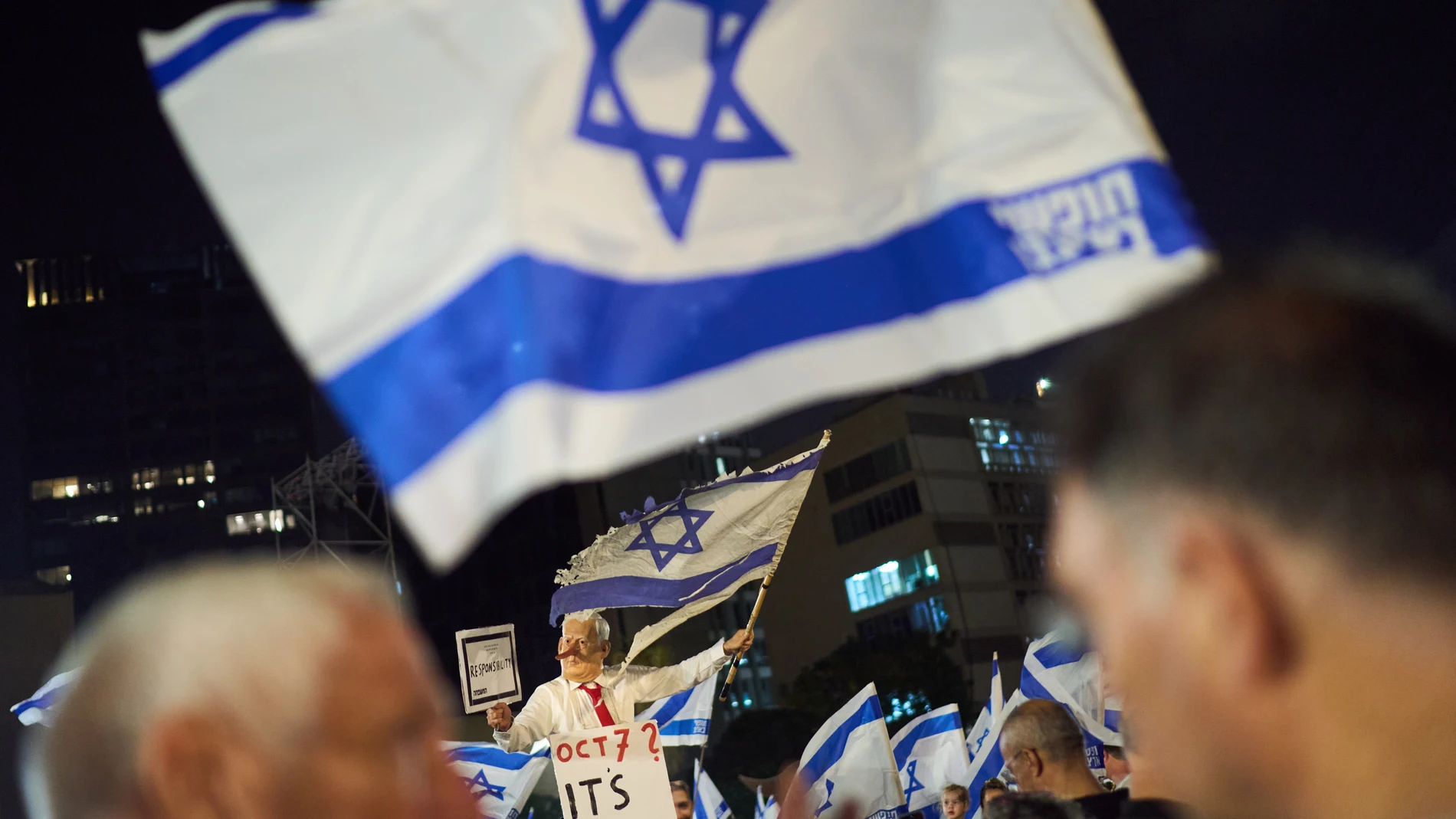 Israel Elections A demonstrator wearing a mask depicting Israeli Prime Minister Benjamin Netanyahu attends an anti-government protest ahead of Israel's general election, Saturday, Oct. 24, 2026, in Tel Aviv, Israel. (AP Photo/David Goldman)