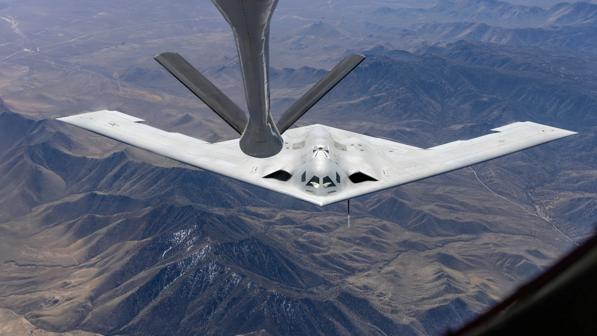 Estudia convertir el B-21 Raider y otros bombarderos en cazadores de aviones enemigos