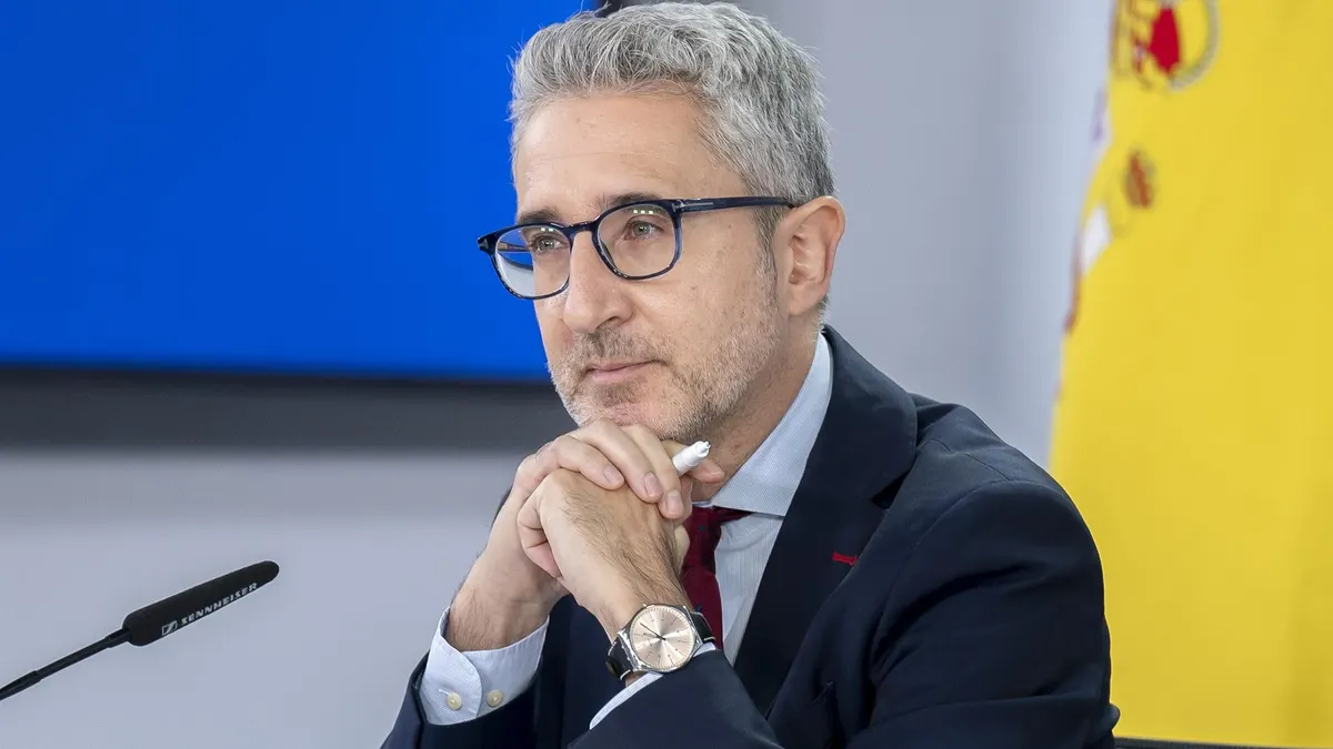 Arcadi España asegura que nace "un nuevo partido" tras el pacto de PP y Vox en el Senado: "Hoy han decidido casarse"