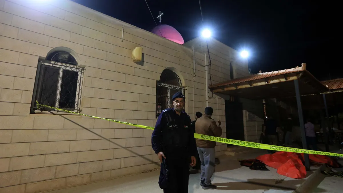 Jordania.- AMP.- Detenidos los tres "terroristas" sospechosos del atentado con nueve muertos en una iglesia en Karak