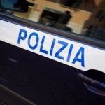 Coche de la policía italiana