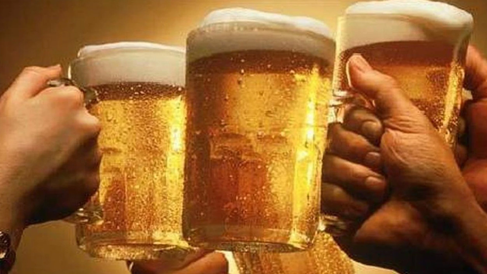 Jarras de cervezas