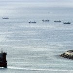 Varios barcos de pesca de arrastre participan en la búsqueda y rescate