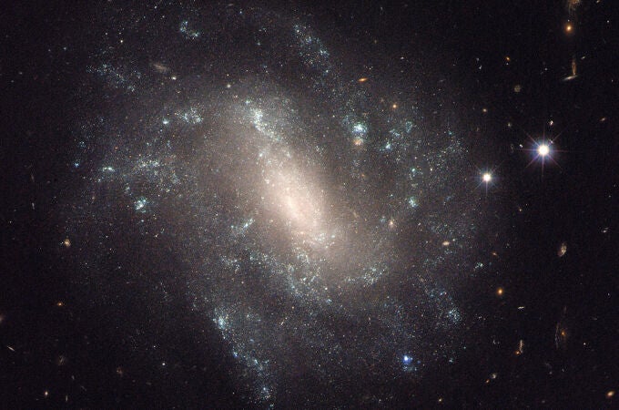 No existen evidencias que confirmen la existencia de múltiples universos