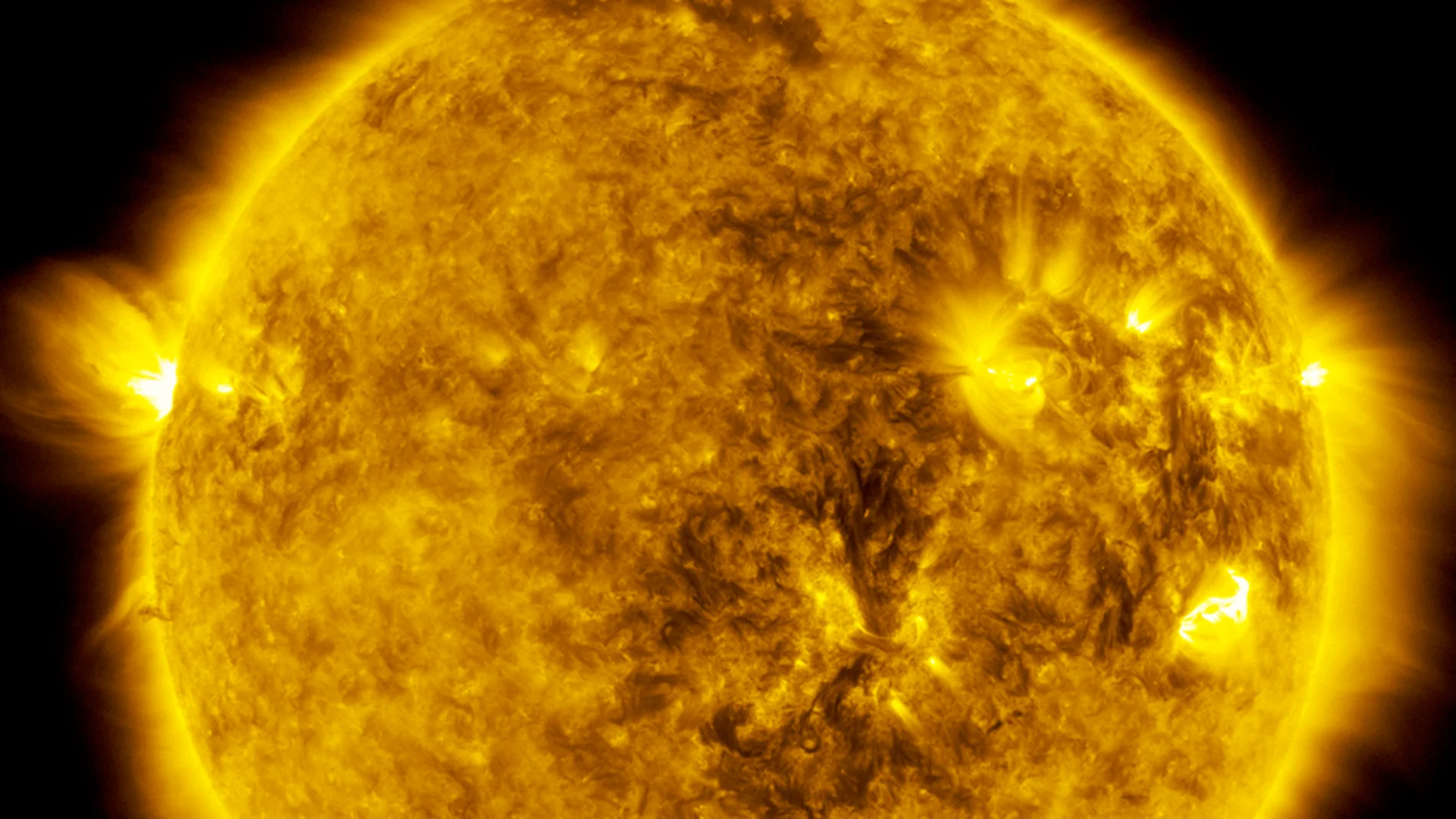 La NASA capta un eclipse solar desde el espacio