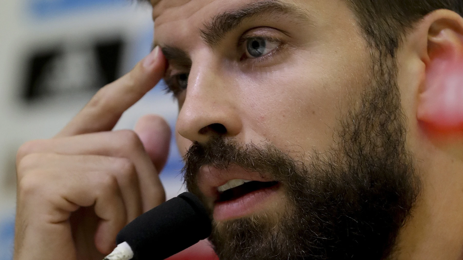 Gerard Piqué, durante su comparecencia ante los medios