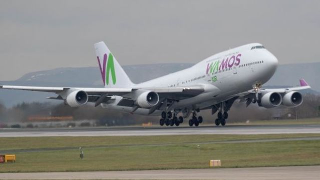 Wamos Air Boeing B747 EC KQC (25938062906)[1]_643x397