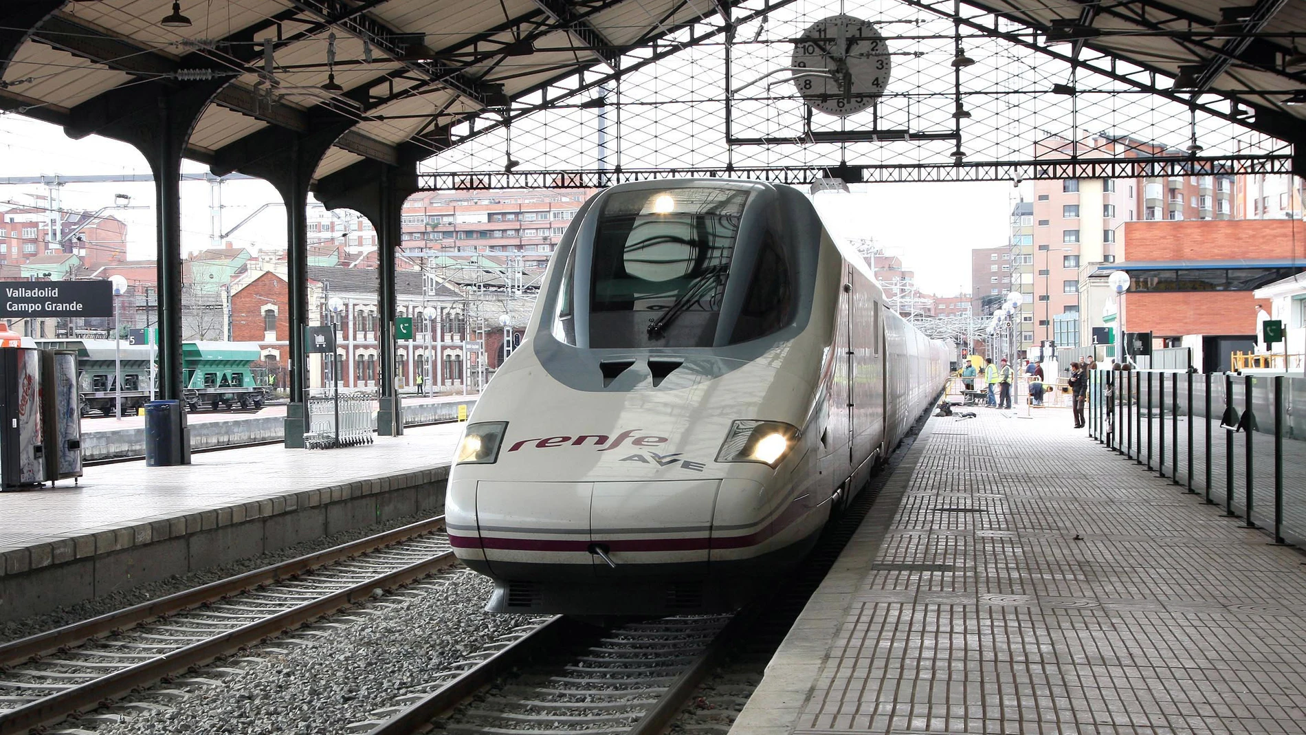 Tren en la Estación de Valladolid