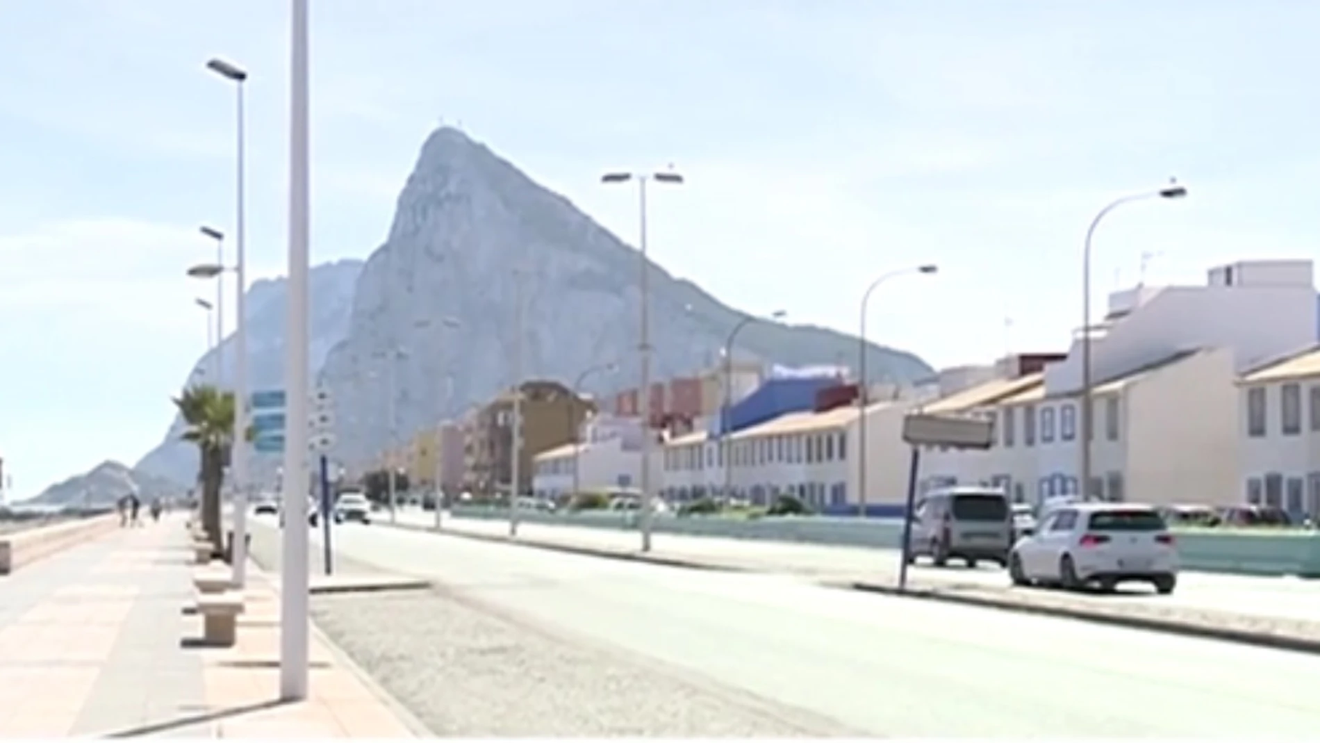 Paseo marítimo de la Línea de la Concepción