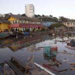 Imagen de los destrozos causados por el tsunami posterior al terremoto del dia 17
