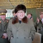 El líder norcoreano, Kim Jong Un, durante una manifestación militar
