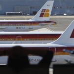 AENA admite que los controladores abandonan masivamente sus puestos de trabajo e interrumpen el tráfico aéreo