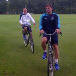 Casillas fue el primero en dirigirse en bicicleta al entrenamiento