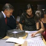 Sinde, en su visita al Arqueológico de hoy